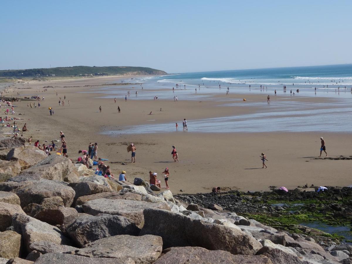 Gite "Rose Des Sables" - 800M De La Plage De Surtainville, Proche Commerces - Piscine En Juillet Et Aout Стая снимка
