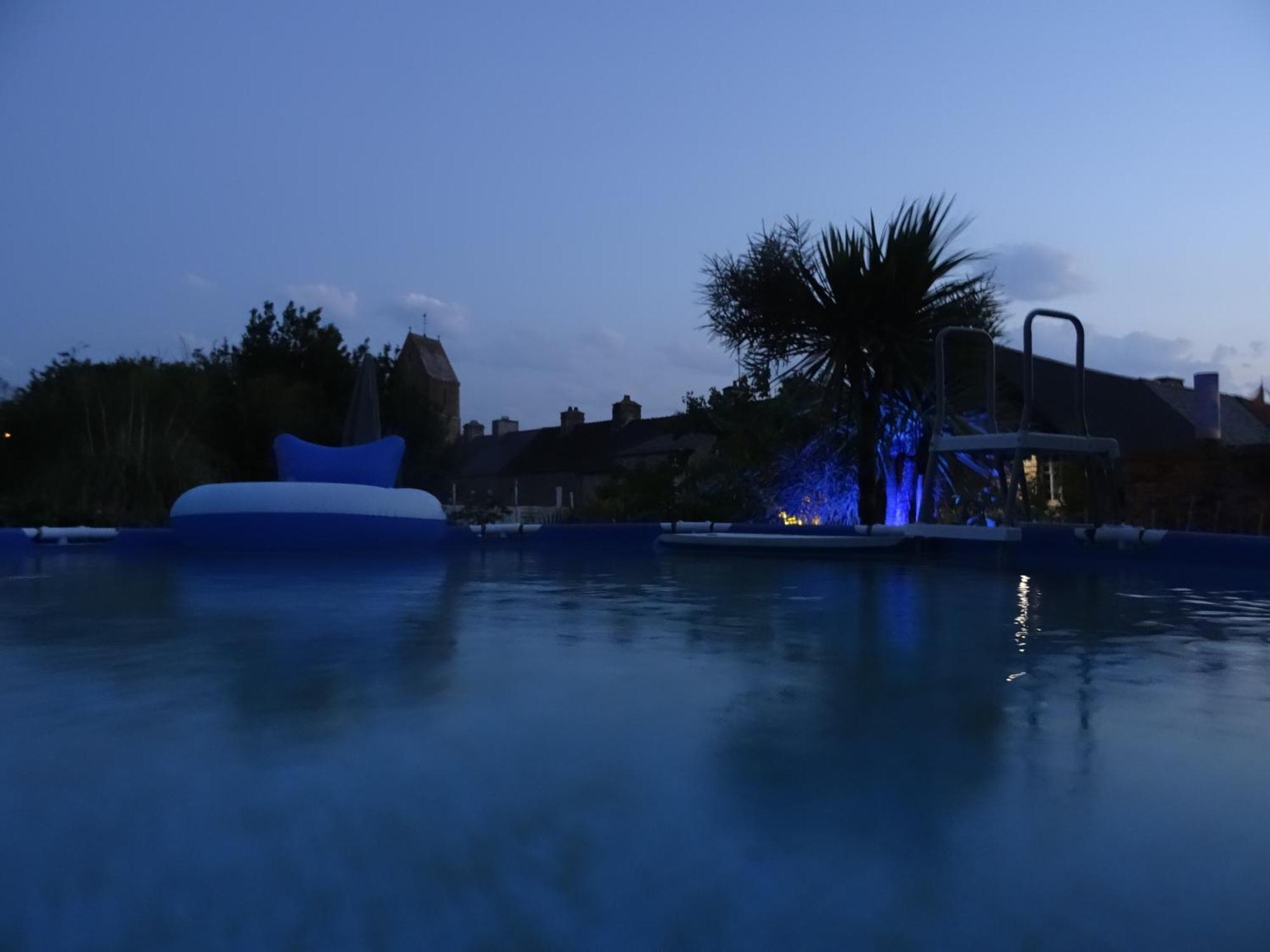 Gite "Rose Des Sables" - 800M De La Plage De Surtainville, Proche Commerces - Piscine En Juillet Et Aout Екстериор снимка