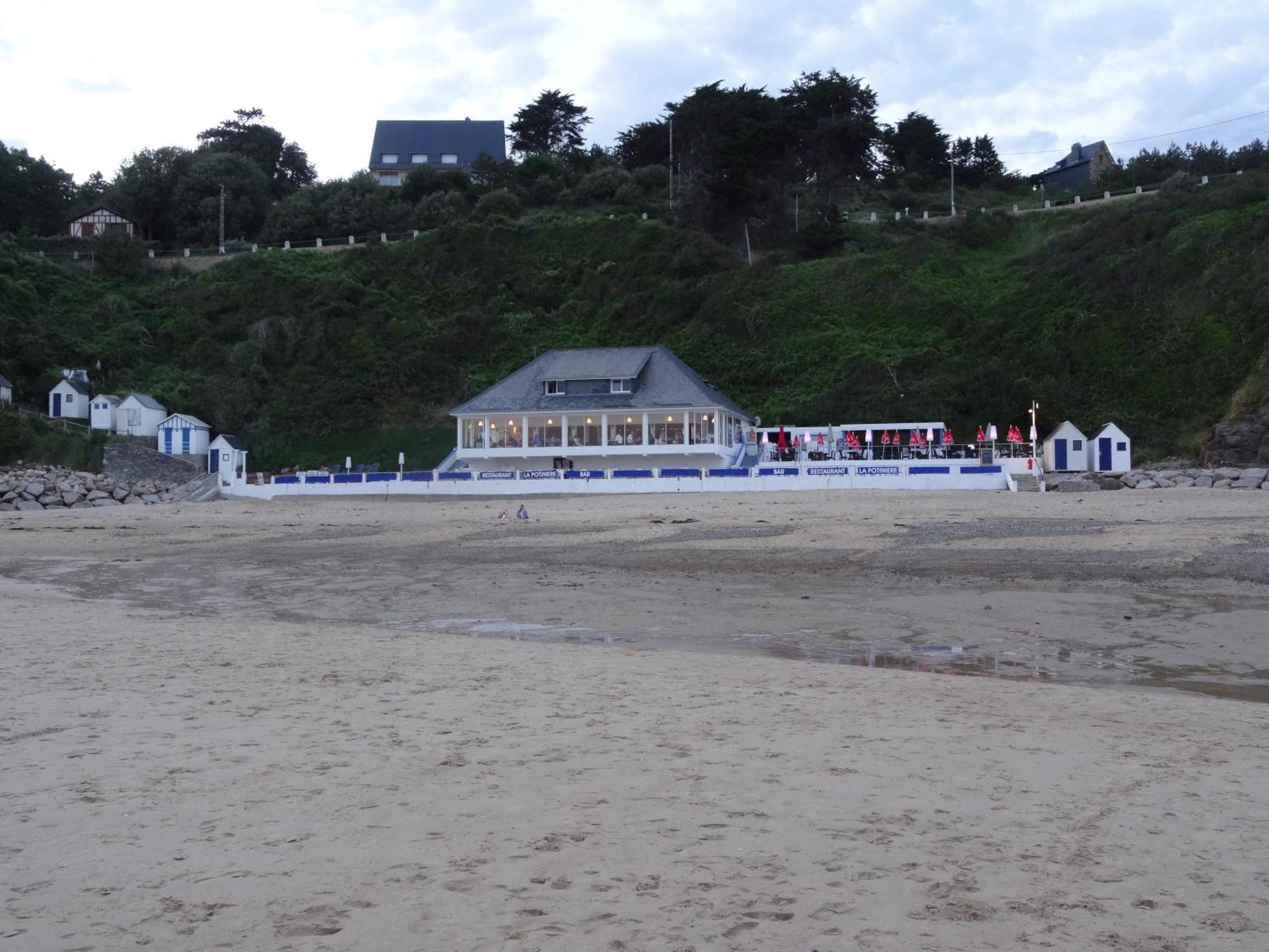 Gite "Rose Des Sables" - 800M De La Plage De Surtainville, Proche Commerces - Piscine En Juillet Et Aout Екстериор снимка